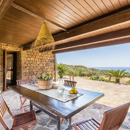 Dammuso Meraki Villa *