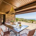 Dammuso Meraki Villa *